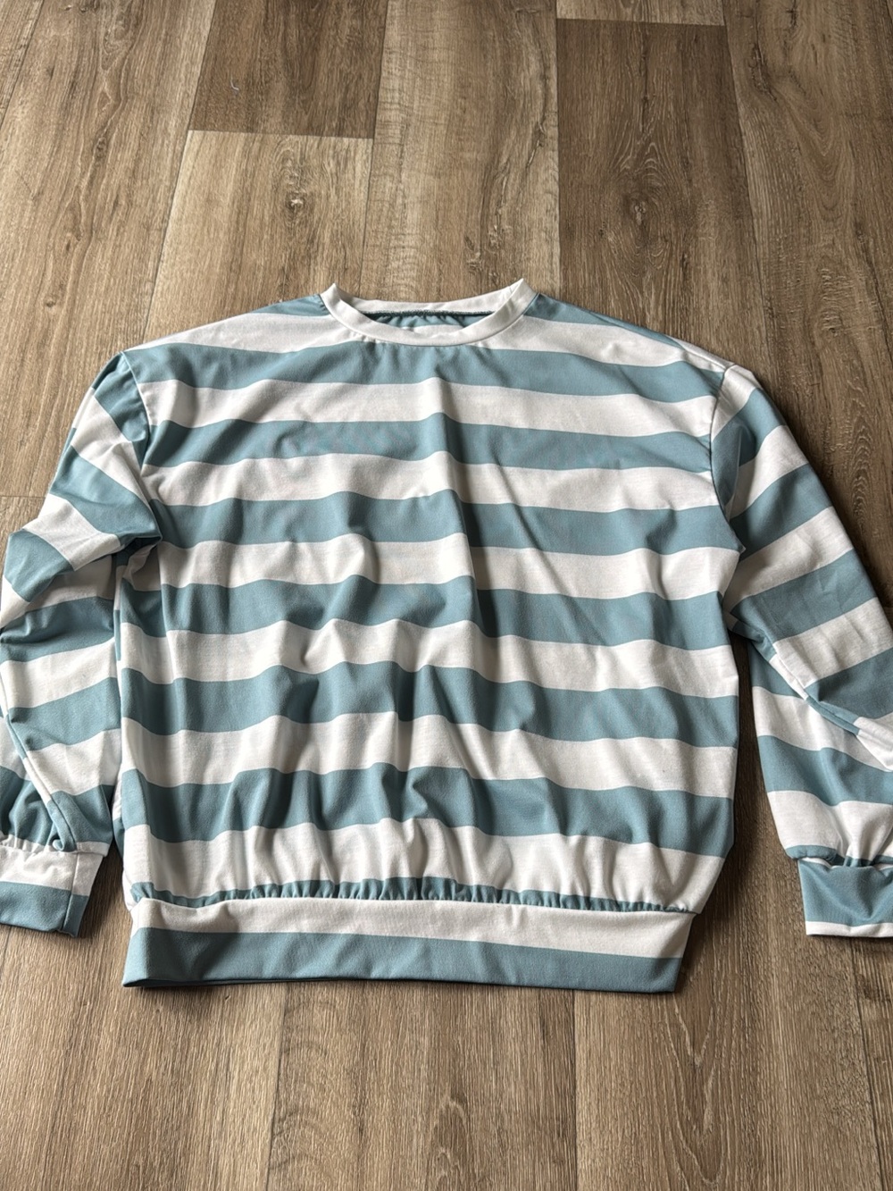 Women’s Blue & White Striped Crewneck top